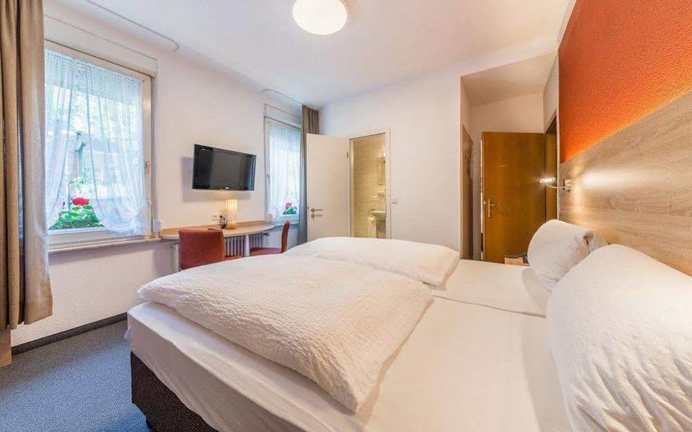 Hotel Goldener Sternen Constance Extérieur photo